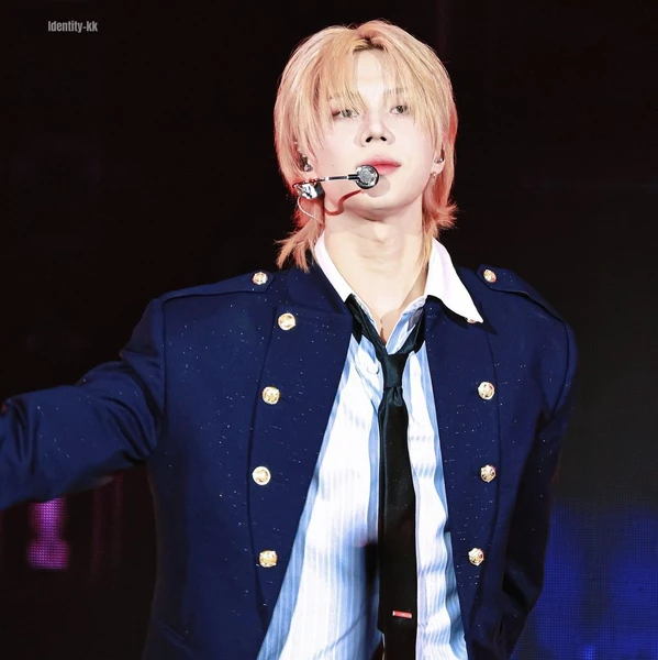 Top Photo Full of Taemin (SHINee) Love