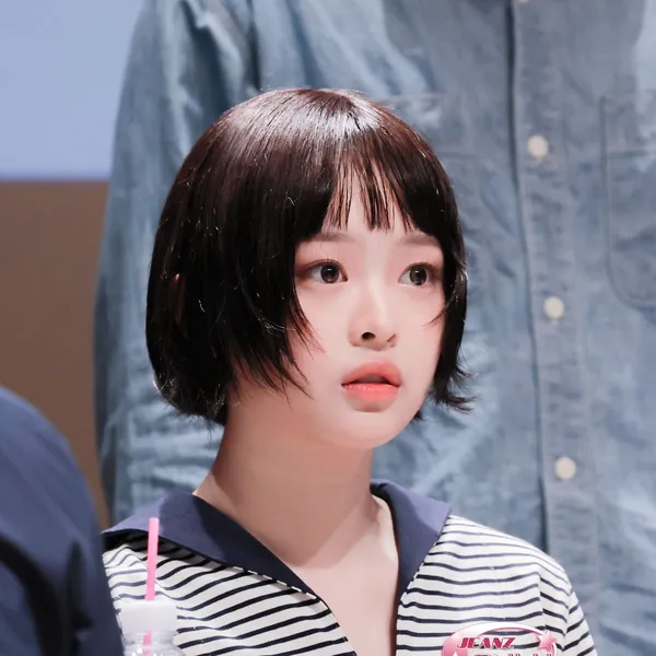 ファンが選んだハニ (NewJeans)最高の瞬間