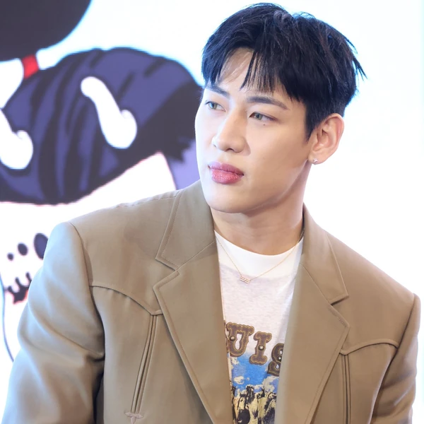 Today's Most Loved Bambam (GOT7)