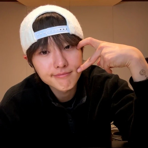 今天最受喜爱的WOODZ