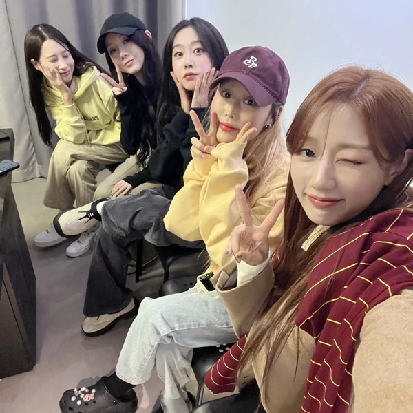 Shining profile picture of Lovelyz on today's Choeaedol