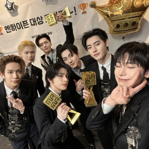 오늘 가장 사랑받은 ENHYPEN의 모습