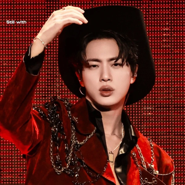 팬들이 뽑은 진 (방탄소년단) 최고의 순간