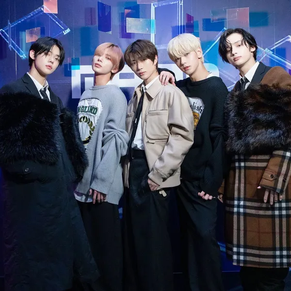 오늘 가장 사랑받은 투모로우바이투게더의 모습