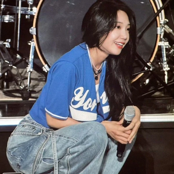 Top Photo Full of Jeong Eunji (Apink) Love