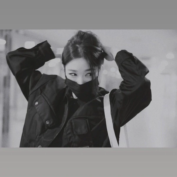 Top Photo Full of Tiffany Young (Girls' Generation) Love