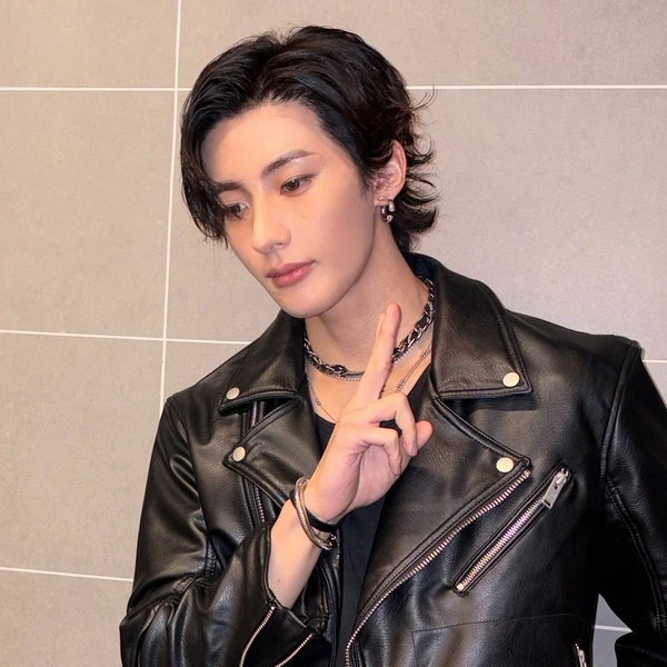 Today's Most Loved Anton (RIIZE)