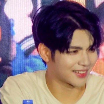 오늘 가장 사랑받은 킴 (호라이즌)의 모습