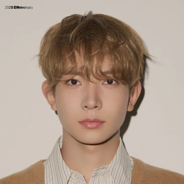 充滿粉絲愛意的羲承 (ENHYPEN)人氣照片