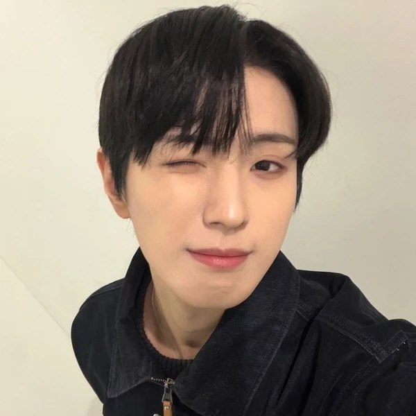 Today's Most Loved Yonghee (CIX)