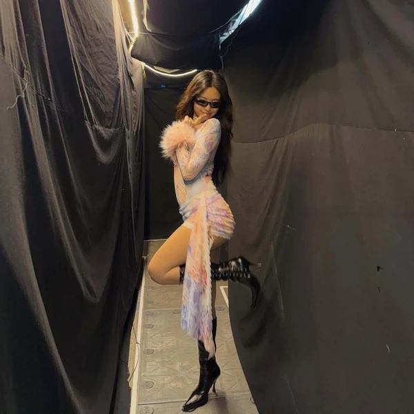 제니 (BLACKPINK) 팬심 가득한 인기 사진