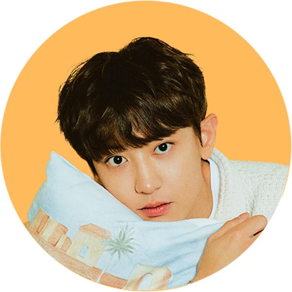 充滿粉絲愛意的燦烈 (EXO)人氣照片