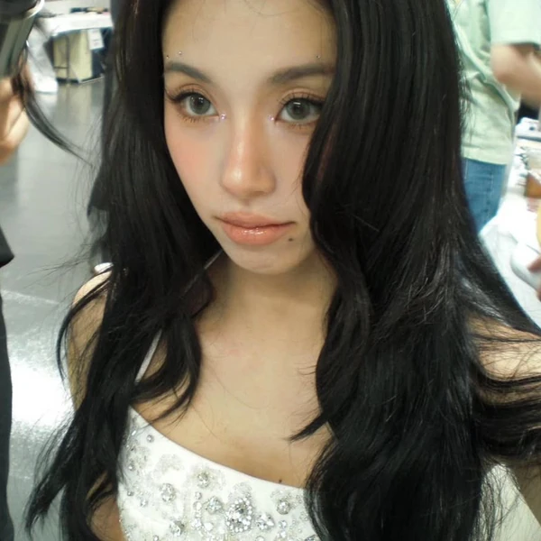 Momen Terbaik Chaeyoung (TWICE) Pilihan Penggemar