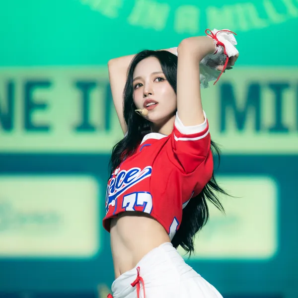 미나 (TWICE) 팬심 가득한 인기 사진