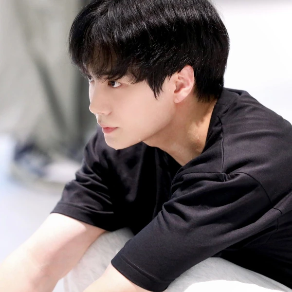 Fans' Pick: Best Moment of Kim Jonghyeon