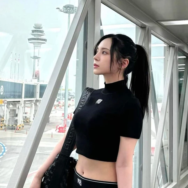 今日最受喜愛的坂本舞白 (MADEIN)