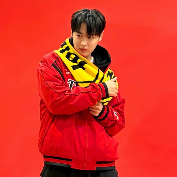 Top Photo Full of Choi Byungchan Love