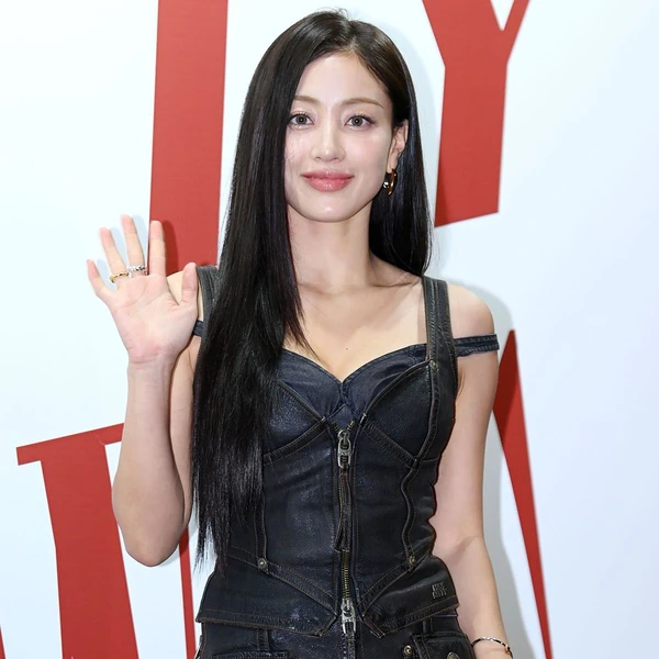 今日最も愛されたジヒョ (TWICE)の姿