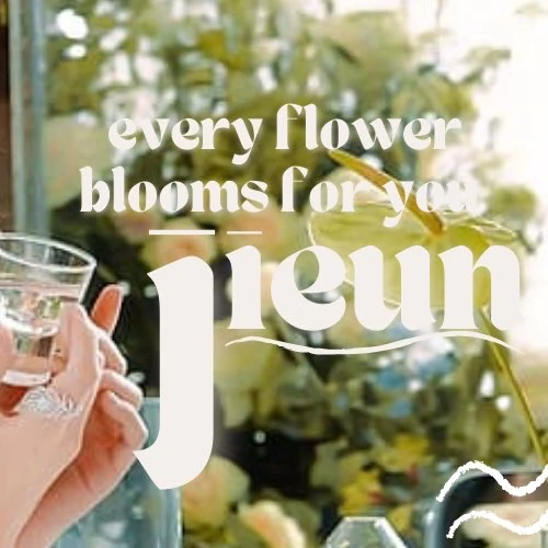 Top Photo Full of IU Love