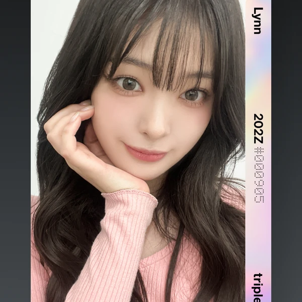 Today's Most Loved Lynn (tripleS)