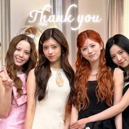 Penampilan NiziU yang Paling Dicintai Hari Ini