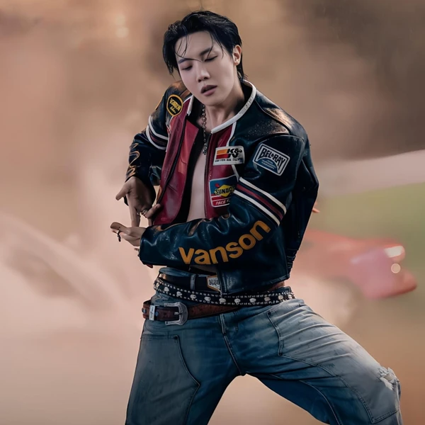 오늘 가장 사랑받은 제이홉 (방탄소년단)의 모습