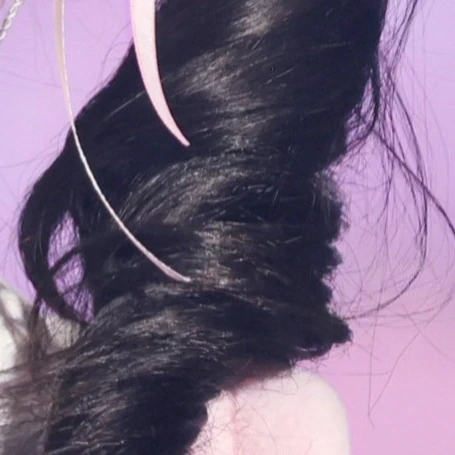 充满粉丝爱意的Rei (IVE)人气照片