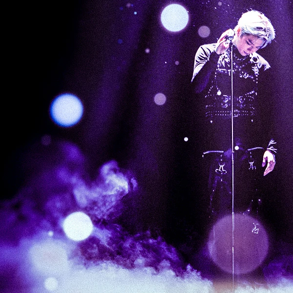 투표로 선정된 강다니엘의 인기 프로필 이미지