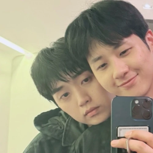 Shining profile picture of B1A4 on today's Choeaedol