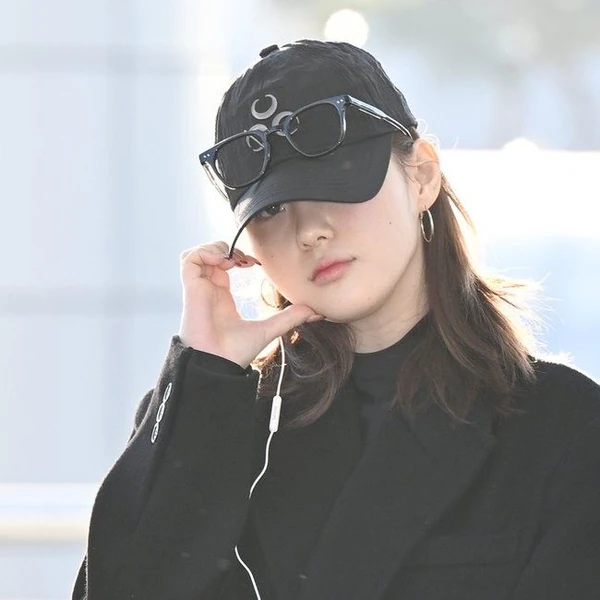 Popular profile image of Kim Chaehyun (Kep1er) selected by votes