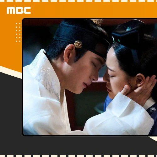 Signature photo of Sejeong capturing their charm