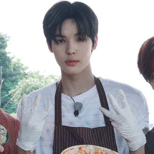 Top Photo Full of Tata (SMTR25) Love