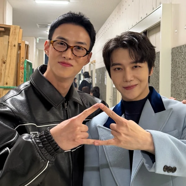 Popular profile image of PENTAGON selected by votes