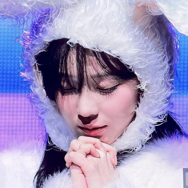 aespa ウィンター ファンダムコミュニティ │ KPOP人気No.1アプリ 最愛ドル