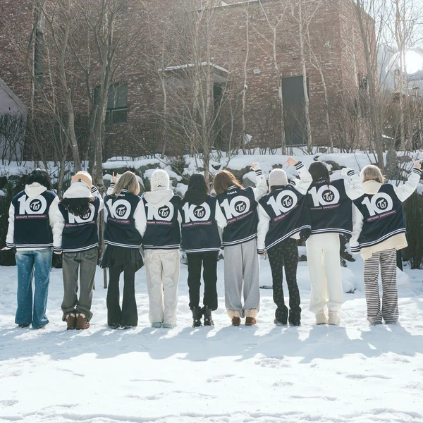 Penampilan TWICE yang Paling Dicintai Hari Ini