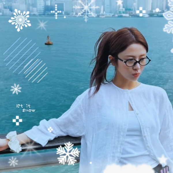 Popular profile image of Huh Yunjin (LE SSERAFIM) selected by votes