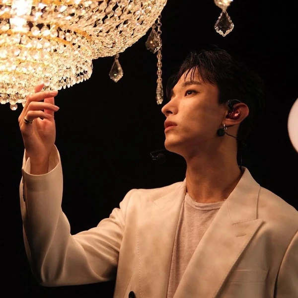 Foto Populer Penuh Cinta untuk SEVENTEEN