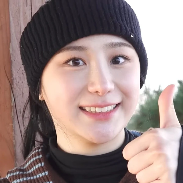 Today's Most Loved Lee Chaeyeon