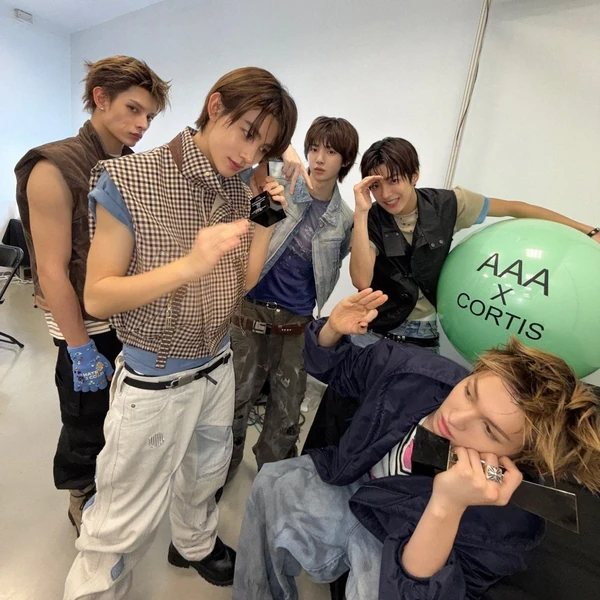 Top Photo Full of CORTIS Love