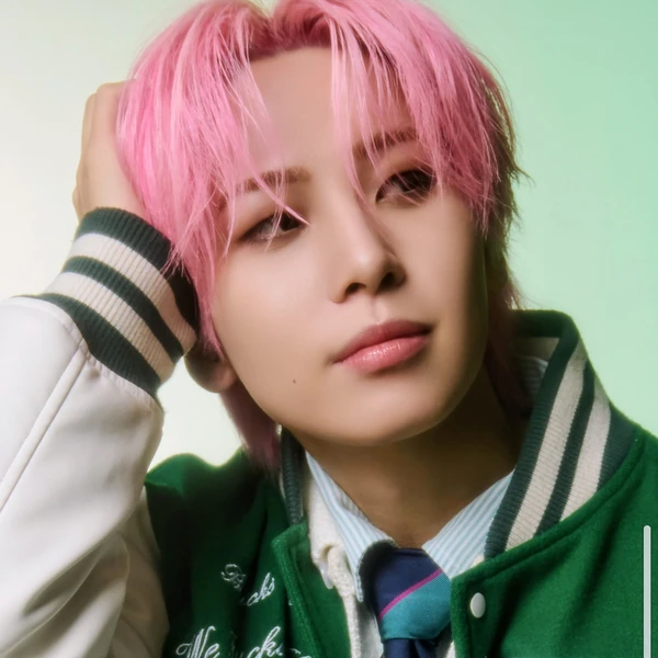 充满粉丝爱意的川尻蓮 (JO1)人气照片