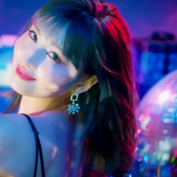 Today's Most Loved Jihyo (TWICE)