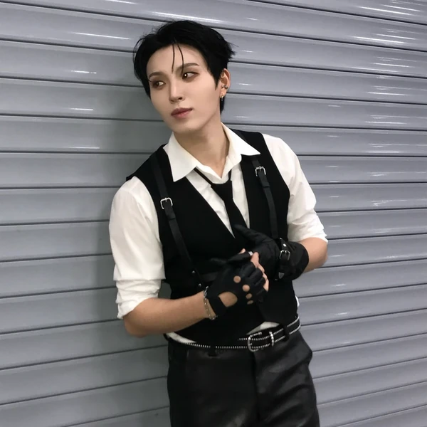 Today's Most Loved HEECHAN (DKB)