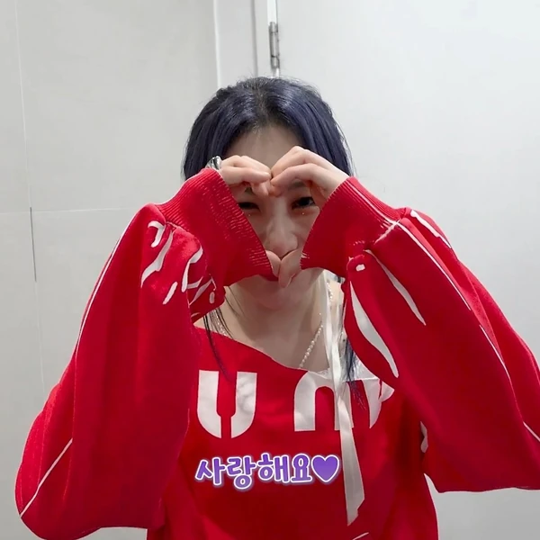 Popular profile picture of 李彩燕 loved by fans