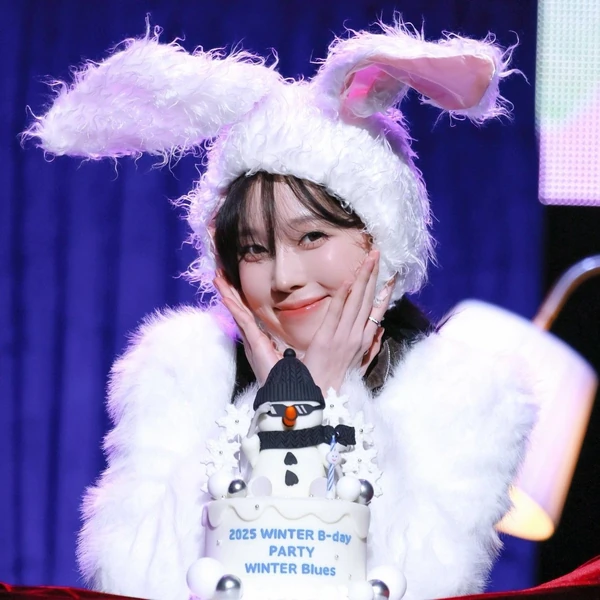 充滿粉絲愛意的Winter (aespa)人氣照片