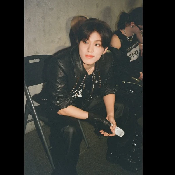 Today's Most Loved Park Jeongwoo (TREASURE)