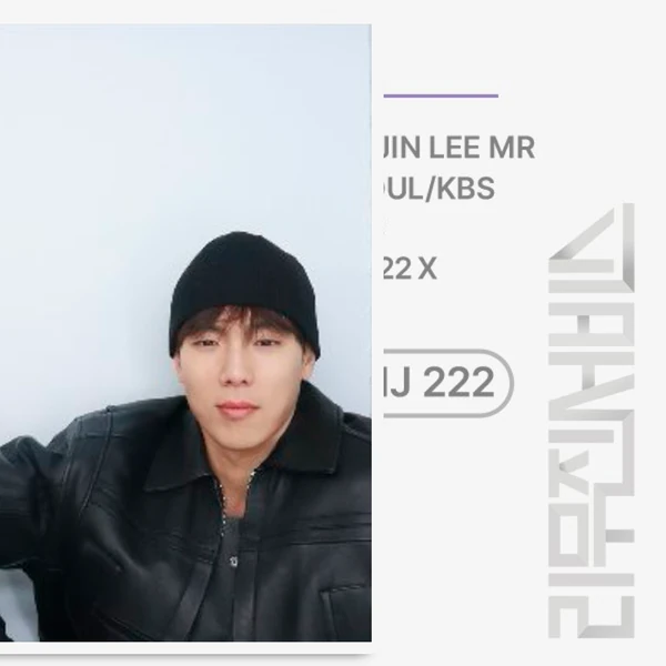 Foto Populer Penuh Cinta untuk Shownu (MONSTA X)