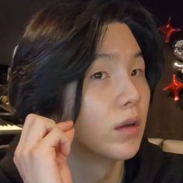 Fans' Pick: Best Moment of SUGA (BTS)