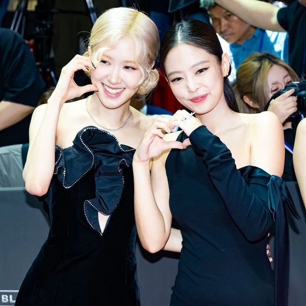 오늘 가장 사랑받은 BLACKPINK의 모습