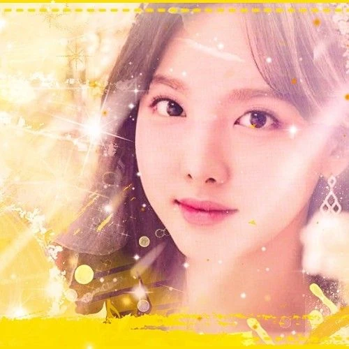 Popular profile image of TWICE selected by votes