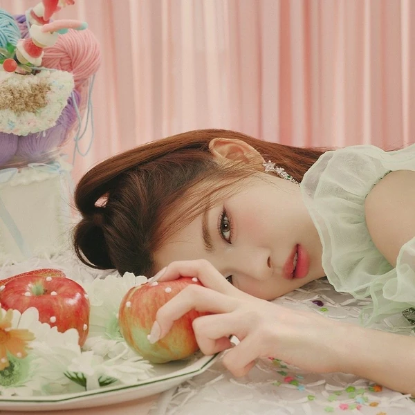 Today's Most Loved Mai (izna)